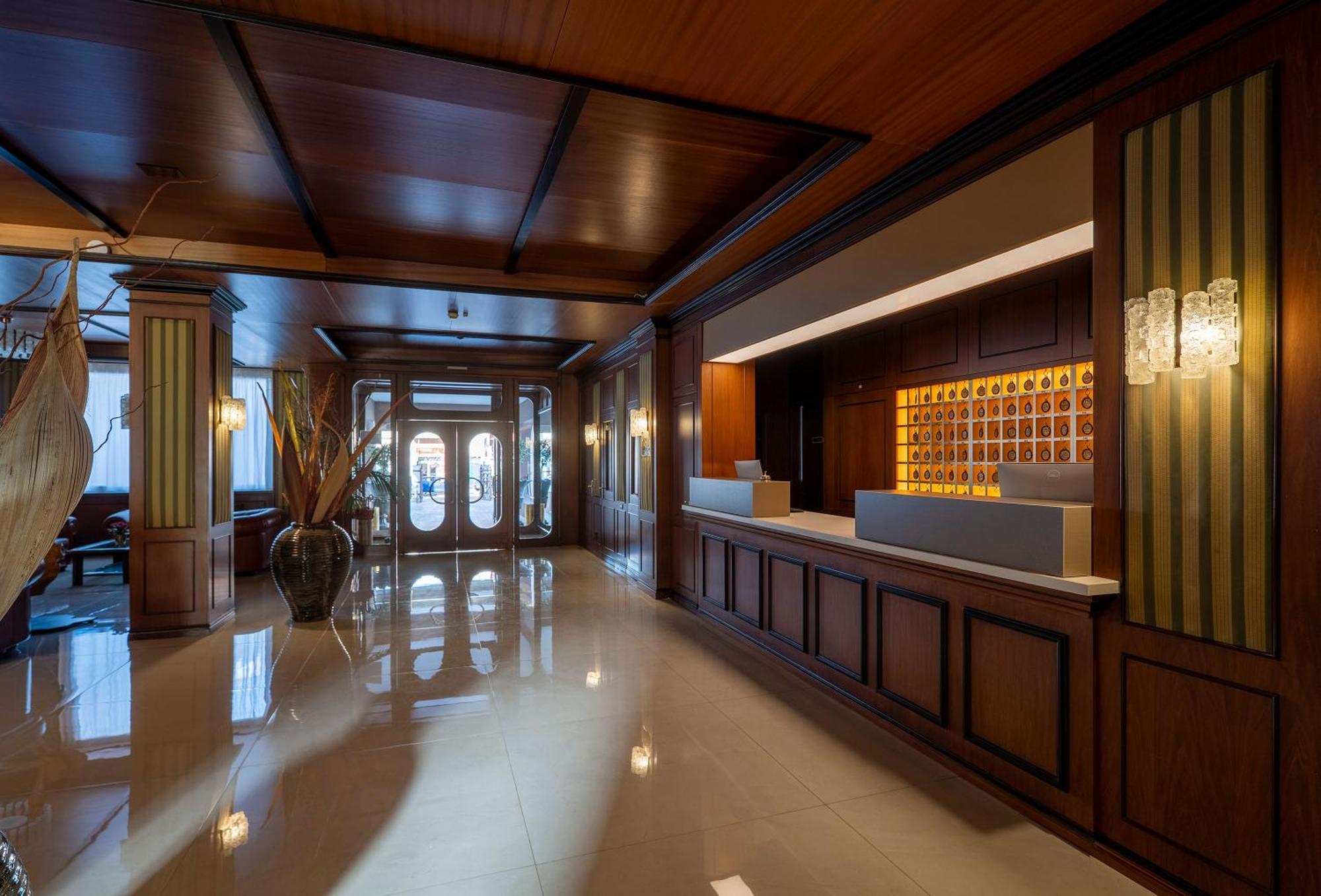 Hotel Delle Palme 4*